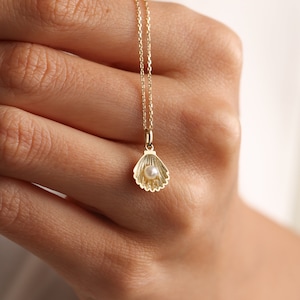 14K Solid Gold Oyster Pearl Necklace, Dainty Oyster Single White Pearl Necklace, Mother&#39;s Day Gift For Mom, One Pearl in Shell Necklace