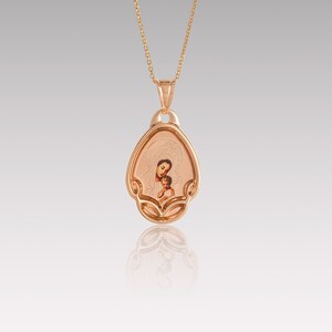 14K 純金 聖母マリア 赤ちゃんイエス 女性用ネックレス、14K ゴールド イエス ロケット、聖母と赤ちゃんイエスのネックレス、キリスト教ギフト、ハンドメイド
