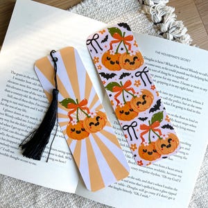 Halloween Bookmark, Booklover, Spooky Bookmark, Ghost Bookmark, Cute Halloween Bookmark, Fall Bookmark, Pumpkin, Pink Halloween