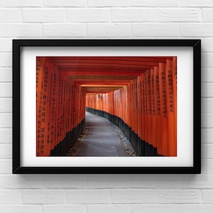 Japan Kyoto Fushimi Inari Shrine (Horizontal) Torii Gates Traditional Photography Wall Art - Digital Download - 7x5 and 3x2 Dimensions Incl.