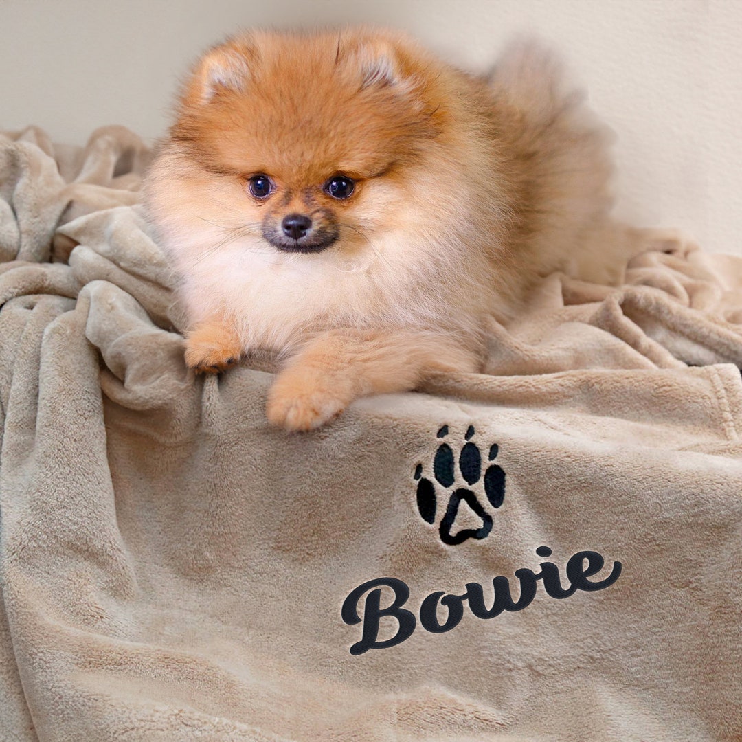 Personalized Dog Name Blanket, Embroiderd Pet Name Blanket, Custom