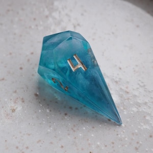 Handmade D4 Dice / Blue / for Dungeons and Dragons or other role-playing games