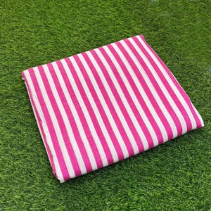Baby Rosa Streifen Print Baumwollstoff - Indischer Schneiderstoff