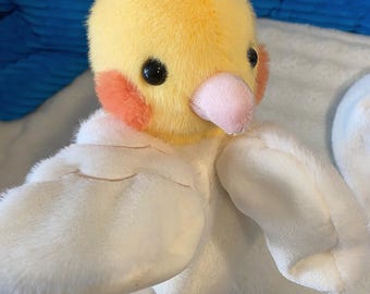 Parrot Hand Puppet Plush Toy – Soft Stuffed Bird Puppet , Interactive Show & Gift (20cm)