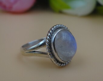 Anillo de piedra lunar arcoíris natural, anillo de piedra lunar de fuego azul, anillo de plata hecho a mano, plata de ley 925, anillo de promesa, anillo de aniversario, regalo para ella