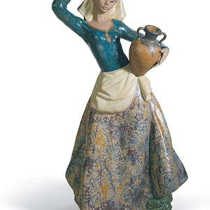 Lladro 01012387 Karina