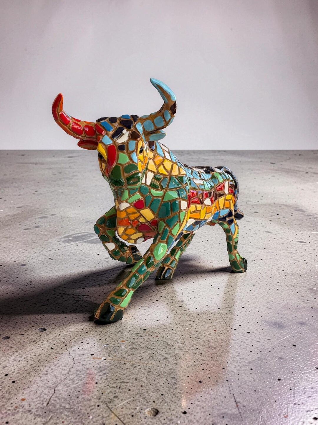 Budi Basa the bull Samson Salers　座高28センチ Barcino Ole Mosaic Collection Bull Figurine - Etsy