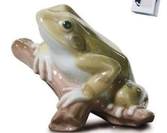 Lladro 01045021 Lucky frog