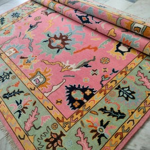 Pink Rug with Pastel Green Border Traditional Oushak Rug Colorful Hand-Knotted woolen Turkish Rug Home decor Rug, area rug, floor decor rug.