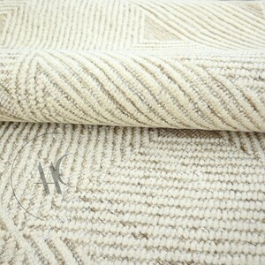 Handmade New Zealand Wool Rug: Soft Thick Pile, Modern Geometric Design