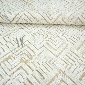 Handmade New Zealand Wool Rug: Cream & Beige Knotted Pile