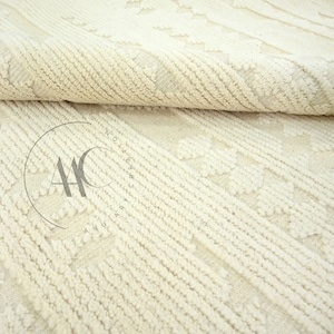 Hand Knotted New Zealand Wool Rug: Neutral Thick Pile