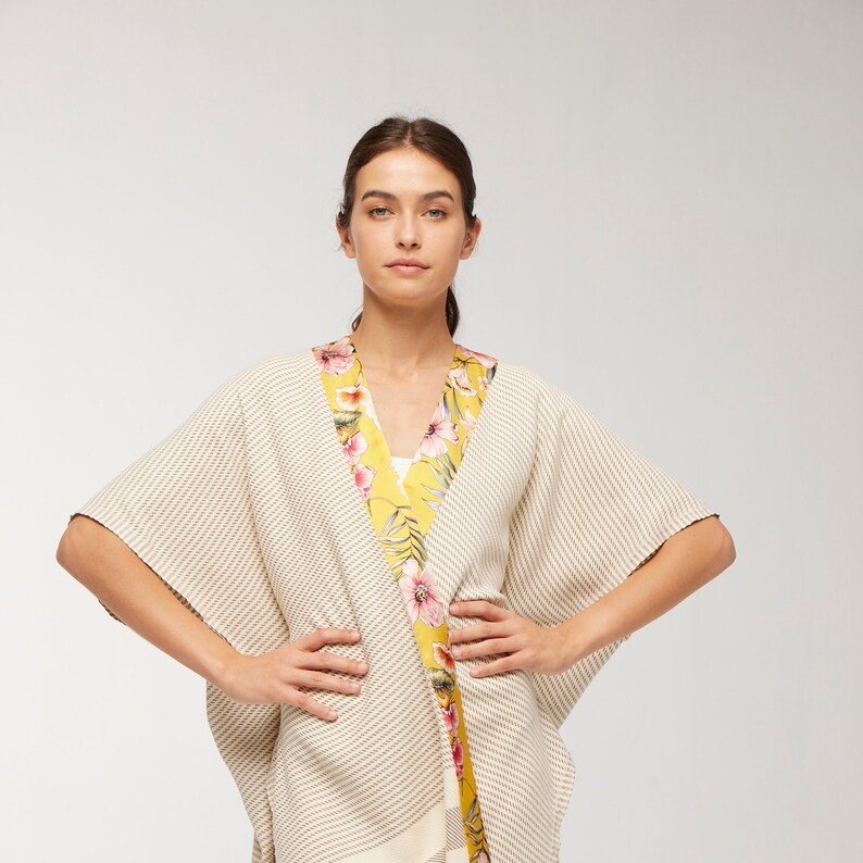 Natural Cotton Kimono Robe with Yellow Bordure, Beach Coverup Kimono, Kimono Robe, Resort Dress for Womens, Dressing Gown, Kimono Jacket image 4