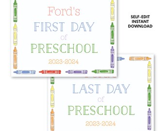 Puede incluir: Dos letreros blancos con bordes de crayones. El letrero superior dice "Ford's FIRST DAY of PRESCHOOL 2023-2024". El letrero inferior dice "LAST DAY of PRESCHOOL 2023-2024". Los letreros son para un tema de preescolar.