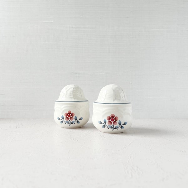 Vintage Stoneware by Hearthside Cumberland Japan Brambleberry Salt and Pepper Shakers
