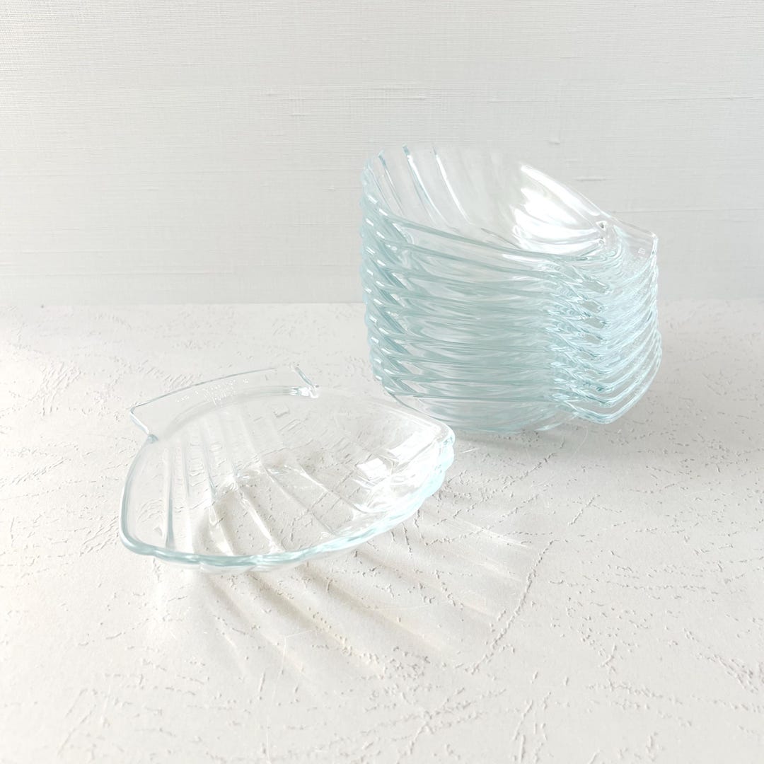 Vintage PYREX France Stacking Scallop Shaped Appetizer Dishes 10 Piece ...