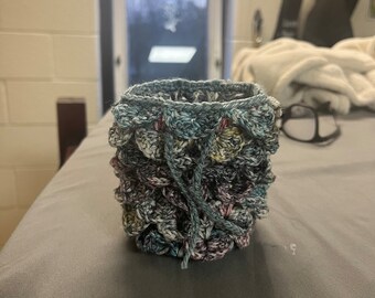Mottled Dragon Scale Dice Egg