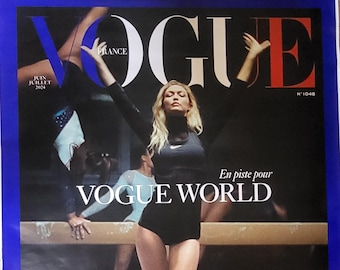 Gigi Hadid Vogue Cover Poster: Vogue World Paris 2024 (170 x 120 cm)