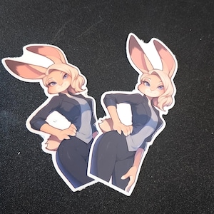 Süsser Detektiv Vinyl Aufkleber | Wasserfeste Anime Waifu Aesthetic Anthro-Aufkleber