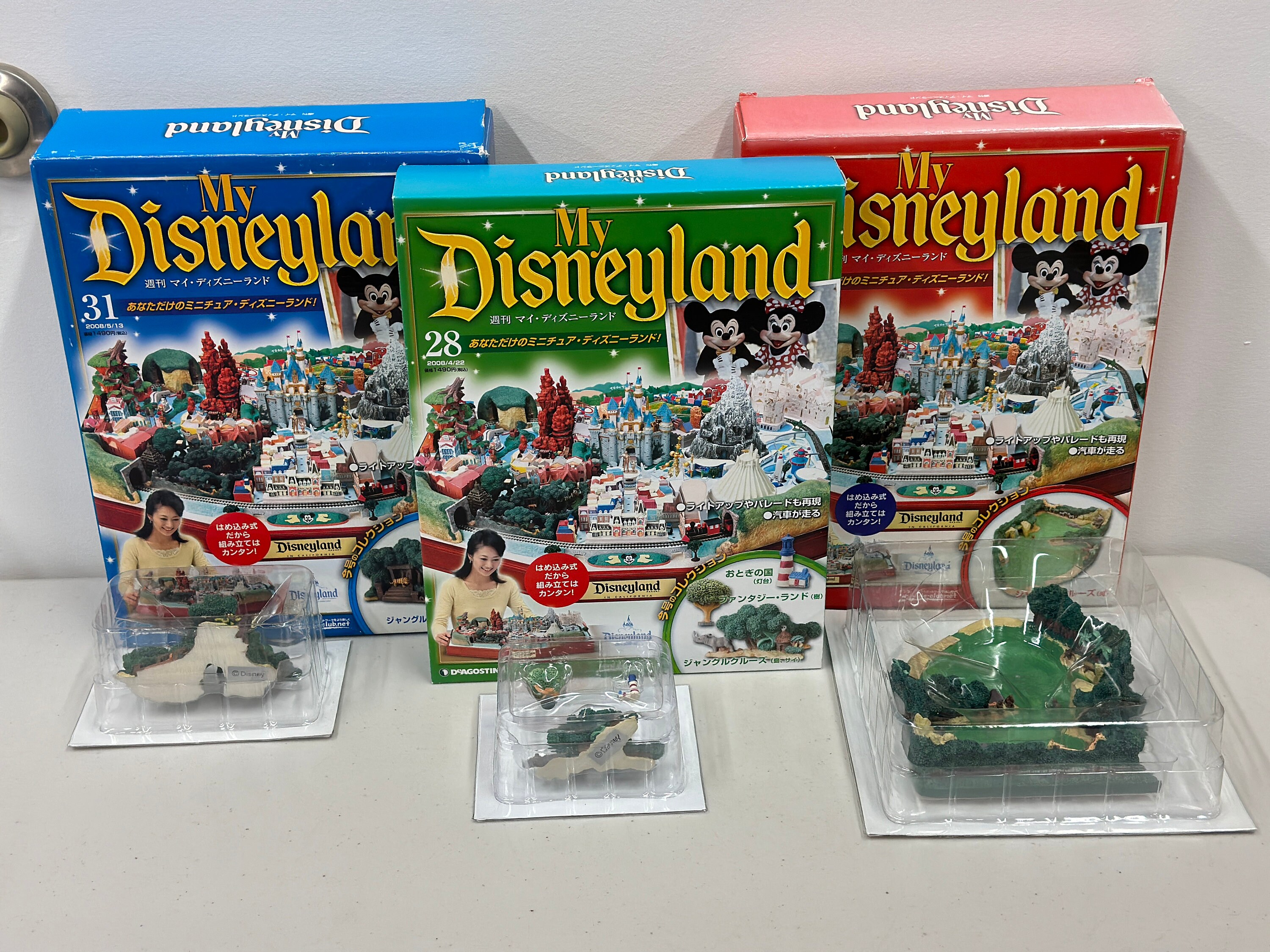 My Disneyland Deagostini Diorama Vol 28,29,&31 Jungle Cruise