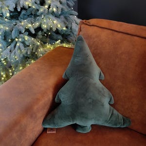 green Christmas tree pillows, Christmas tree pillows, Xmas pillow, Decorative tree pillow, Holiday throw pillow