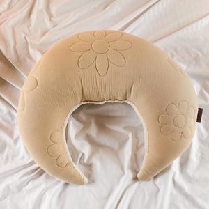 flowers nursing pillow Moon-shaped baby feeding pillow | Nursing pillow |Pillow for a newborn | Lamb pillow quilted