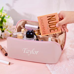 Leather Embroidered Makeup Bag, Mothers Day Gift, Large Capacity Cosmetic Bag, Bridesmaid Gifts, Makeup Organizer,Bridal Shower Gift for Her