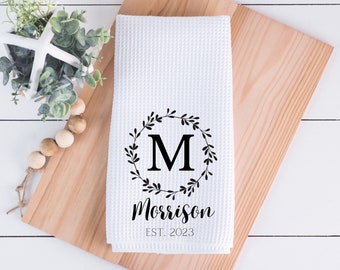 Personalized Dish Towel, Family Name Kitchen Towel, Established Year, Custom Tea Towel, Kitchen Decor, New Couple Gift, Wedding Gift