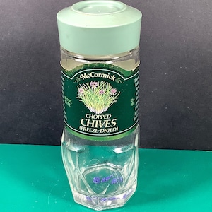 McCormick | Chopped Chives Vintage Spice Jar | Empty | Retro Kitchen Decor
