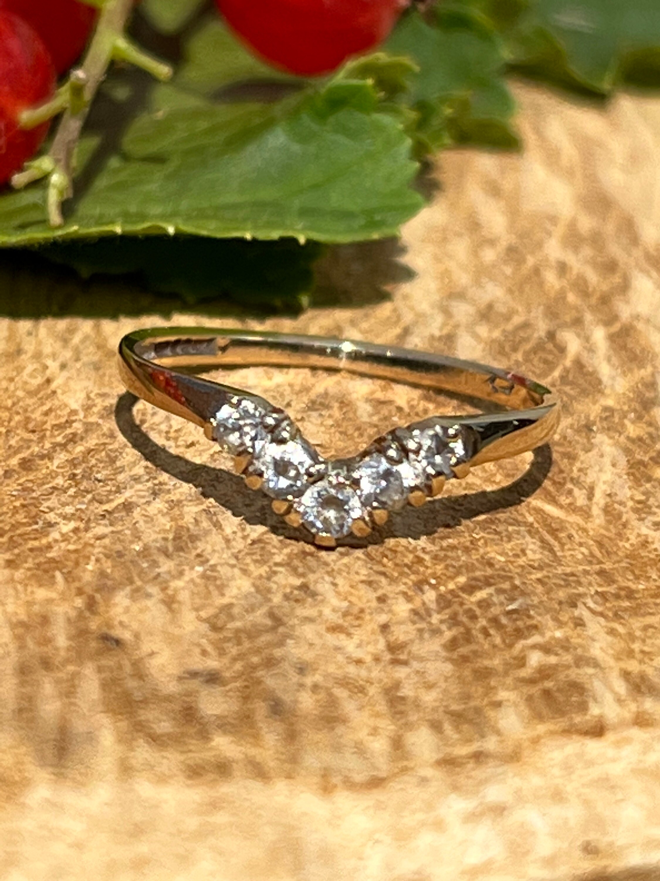 Vintage 9ct Gold Wishbone Ring With Dazzling Cubic Zirconia Birmingham