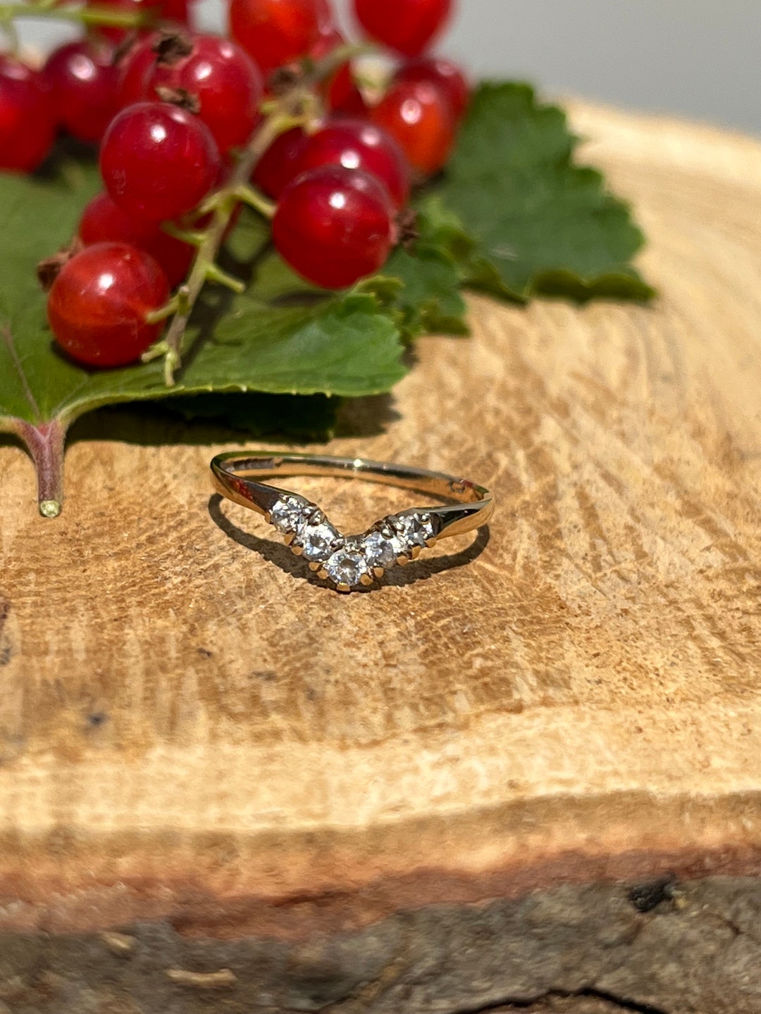 Vintage 9ct Gold Wishbone Ring With Dazzling Cubic Zirconia Birmingham