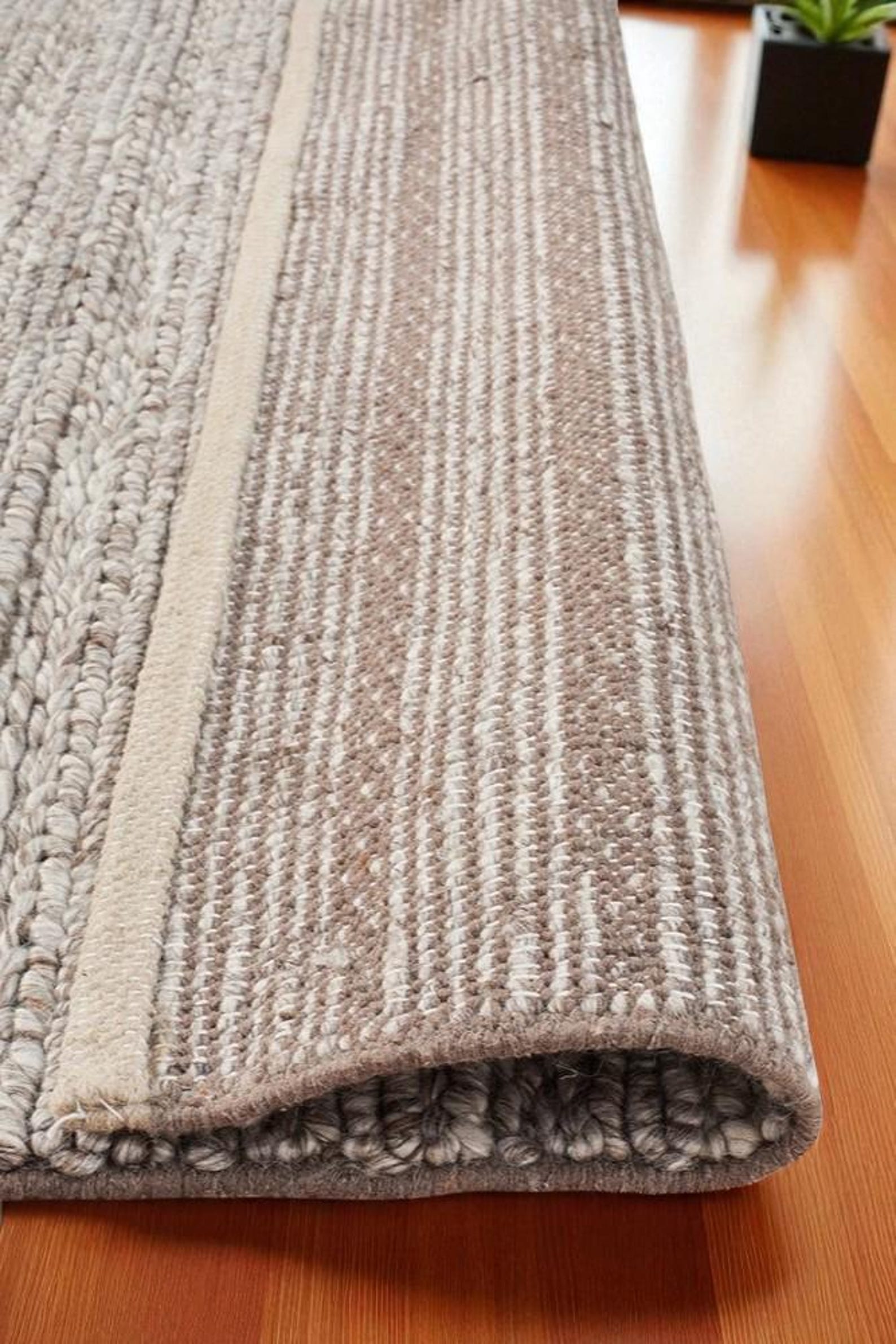 Chunky Boho Rug Handwoven Chunky Wool Rug: Braided Beige & Grey, Boho Farmhouse Style ...