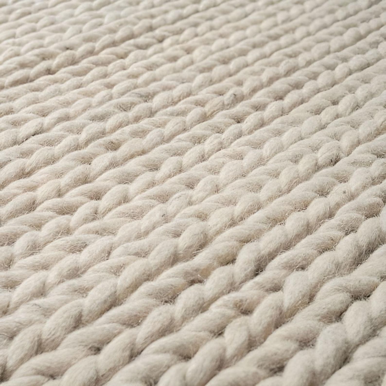 Hand-knotted Chunky Wool Rug: Scandinavian Ivory Pebble Knit, Round ...