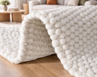 Handwoven New Zealand Wool Rug | White Pebble Loop Pile, Boho Style