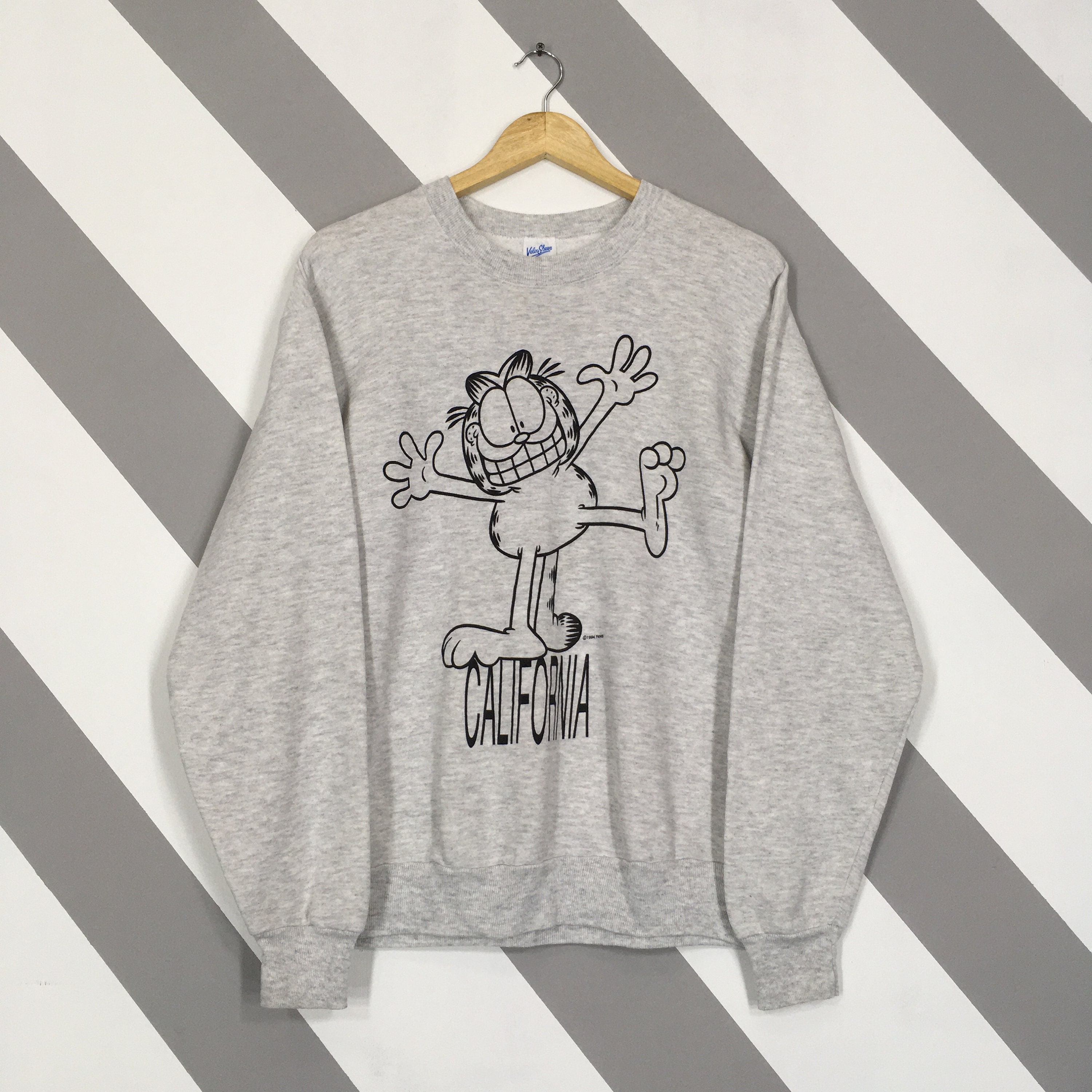 Vintage outlet garfield sweatshirt