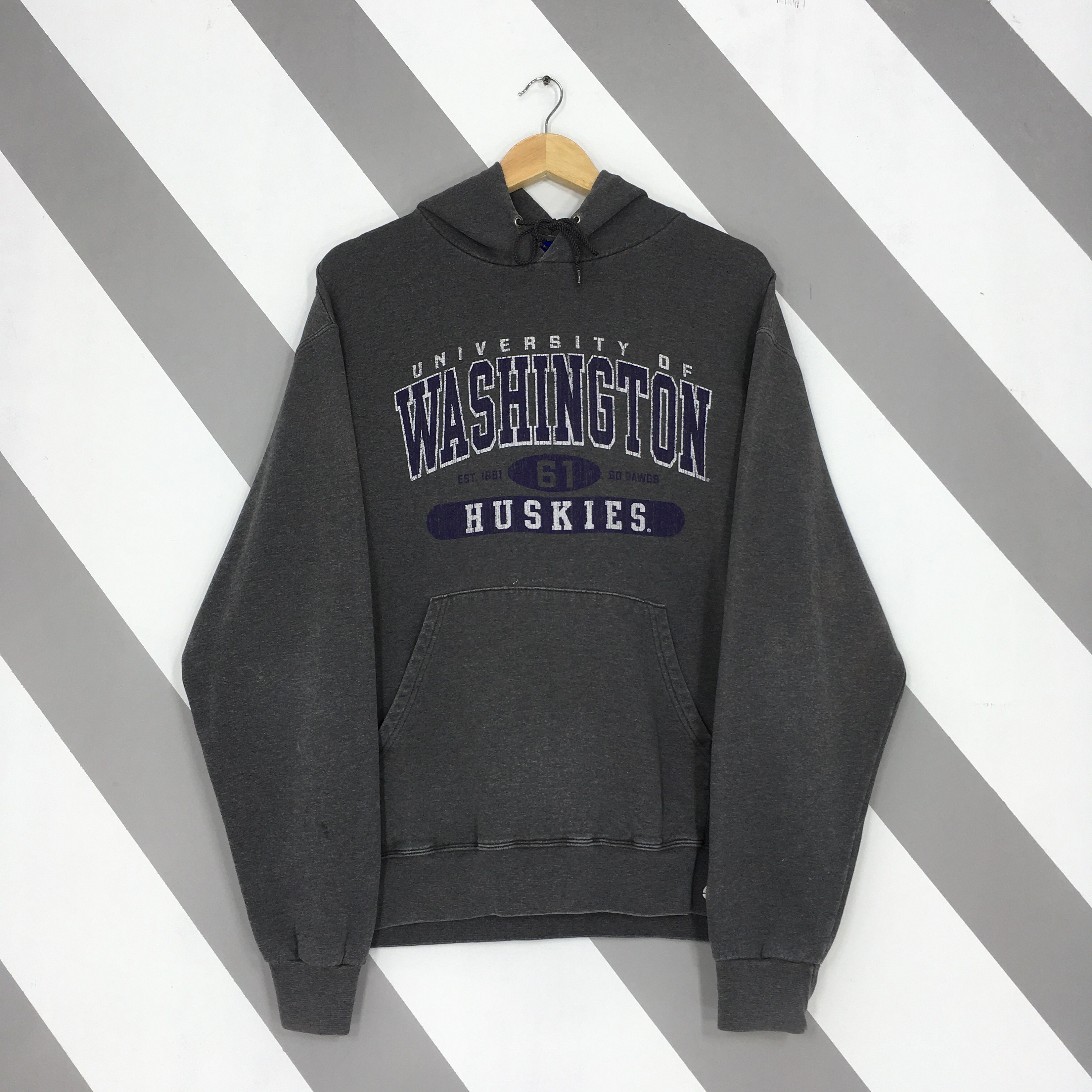 Vintage Champion Washington Huskies Ncaa Hoodie Large Washington Huskies Spell Out Pullover University of Washington Hoodie Sweater Size L Etsy UK
