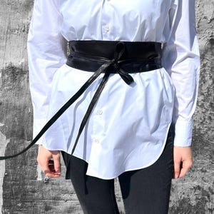 Wide Black Leather Obi Belt, Fashion Waist Tie Belt, Boho Minimalist Gothic Accessories, Adjustable Corset Style Cincher, Wrap Belt Women