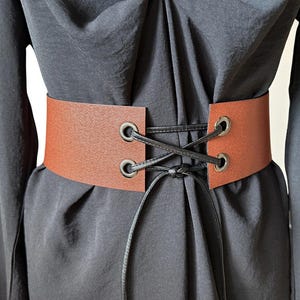Reversible Belt with Grommets, Leather Wide Belt for Dress, Dual Belt Gift for Her, Obi Belt Leather, Leather Tie Belt, Brass Detail Belt