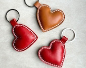 【関税込み】Bou Heart Keyring - Ganni - Leather - Red Leather Heart Keychain, Leather Heart Keyring, Small