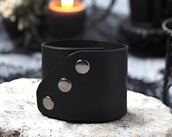 Gothic Cuff Bracelet Leather, Wide Wrist Cuff, Spooky Halloween Witchy Wristband, Dark Halloween Gothic Jewelry, Trendy Goth Girlfriend Gift