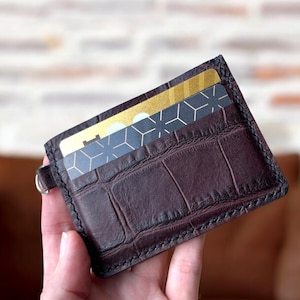 Cartera de bolsillo suave y delgada para tarjetas, tarjetero de cuero, tarjetero marrón, billetera de bolsillo pequeña, organizador de tarjetas de cuero con estampado de cocodrilo