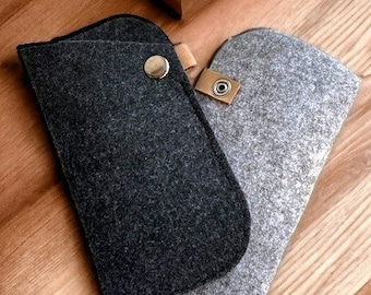 Soft Felt Eyeglass Case with Button and Leather Tag, 2pck Glasses Case for her and him, Felt Eyeglasses holder, Reading Glasses Case