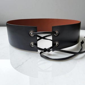 Reversible Brown Black Leather Belt Women, Adjustable Leather Belt with Grommets, Wide Belt for Dress Coats, Women’s Leather Cincher Belt
