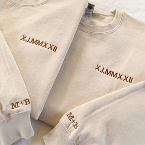 Hooded/round neck sweatshirt for couple, meeting date sweatshirt, Valentine's Day, gift, wedding sweatshirt, embroidery wedding gift, Roman numerals image 3