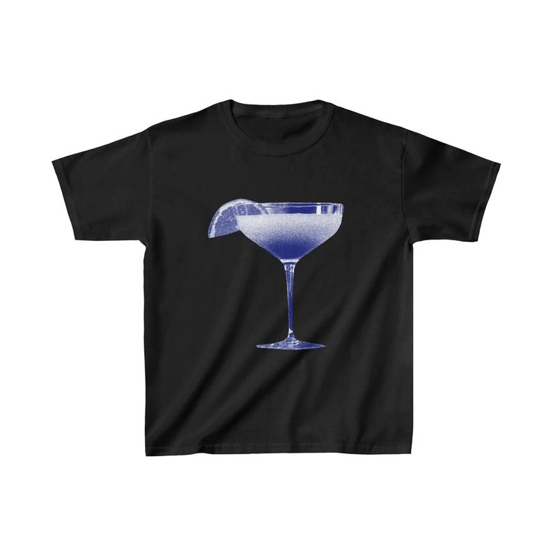 Baby tee cocktail bleu, t-shirt martini, vêtements de l'an 2000, haut tendance, chemise rétro, t-shirt années 90, stockholm style y2k bleu image 6