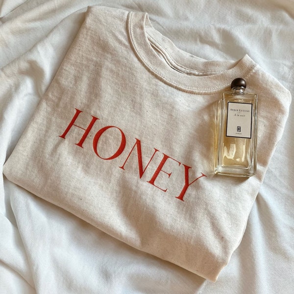HONEY t-shirt esthétique vintage | t-shirt féminin, style parisien chic, essentiel femme, cadeau pour elle, baby tee