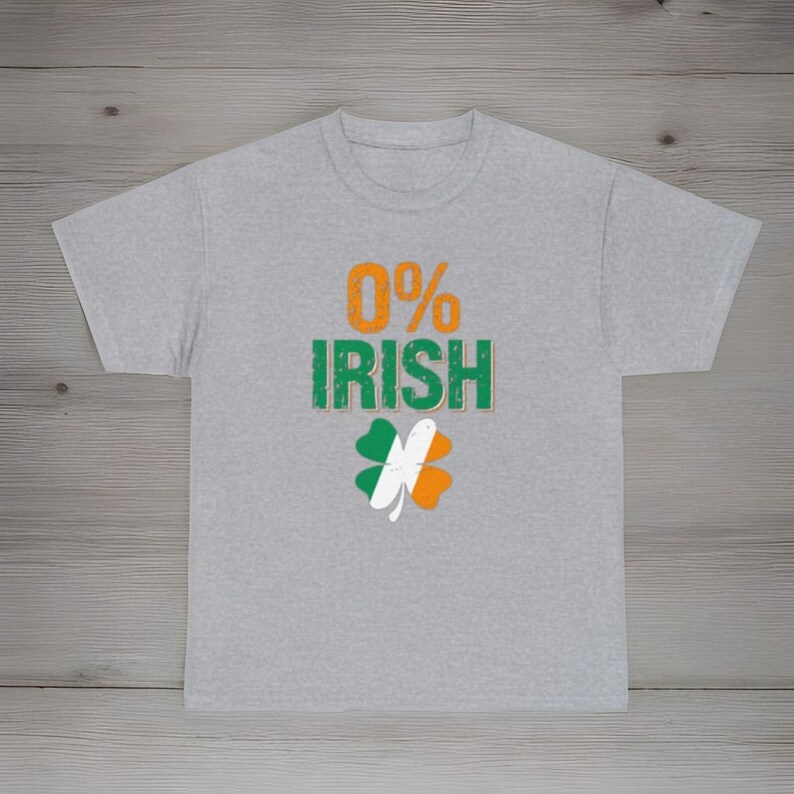 0% Irländsk t-shirt, St. Patrick's Day t-shirt, Saint Patrick's irländsk unisex t-shirt i kraftig bomull, Shamrock, grön vit och orange t-shirt bild 8