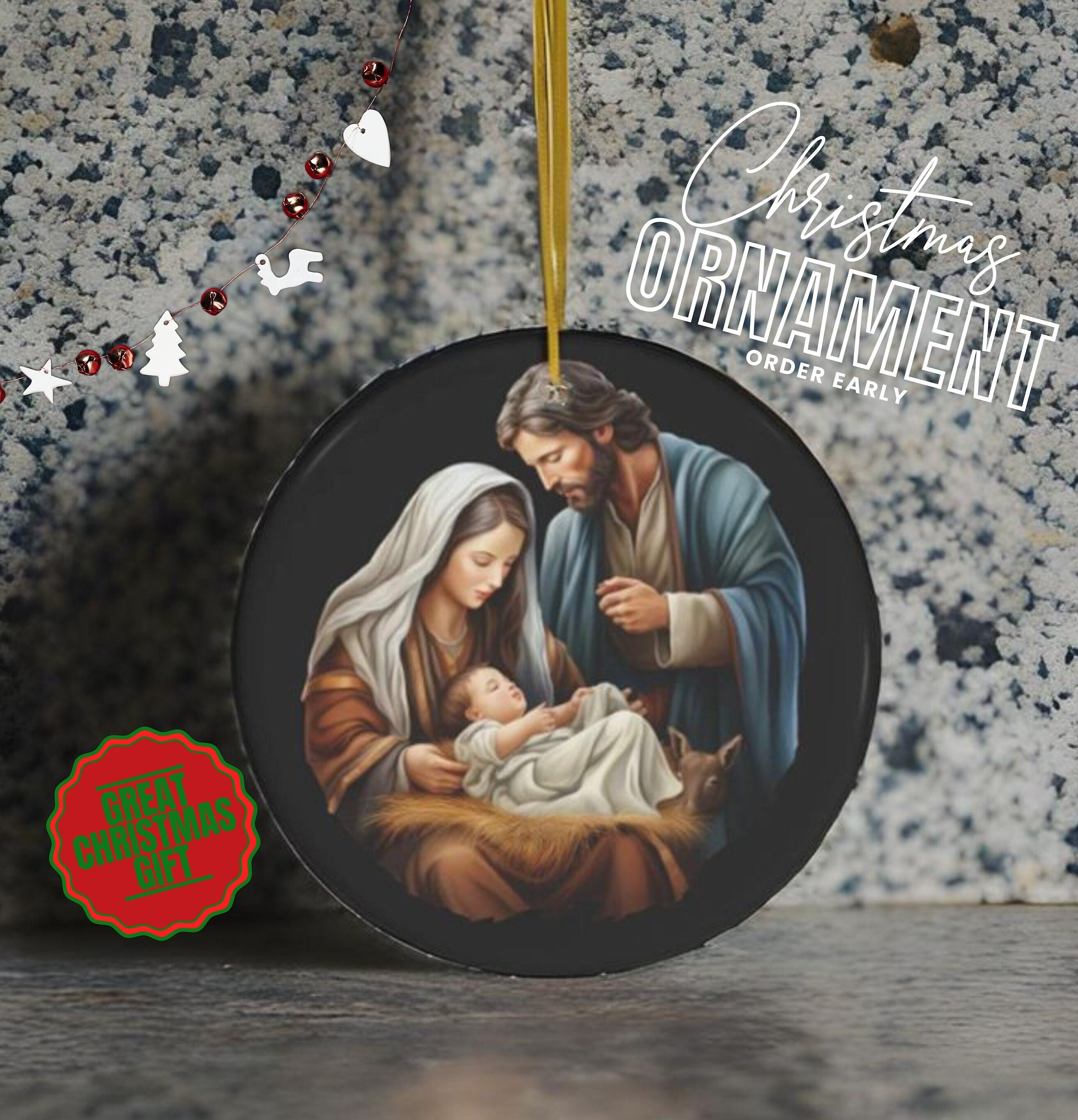 美しい聖家族のクリスマスオーナメント、イエス、マリア、ヨセフの