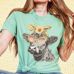 Cow Shirt Boho Farm Cows Gift Funny Farm Animal Tee Cute Cow Shirt Vintage Country Southern Shirt Farm Birthday Daisy Flower Shirt Western