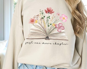 Sudadera con estampado de acuarela de flores silvestres y libros, Solo un capítulo más, cuello redondo literario, ropa de lectura, regalo para amantes de los libros